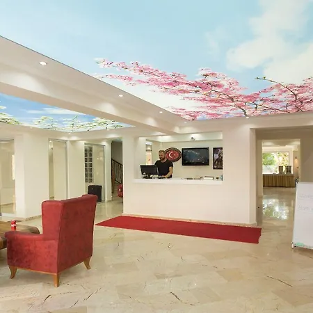 Marla Hotel 4*