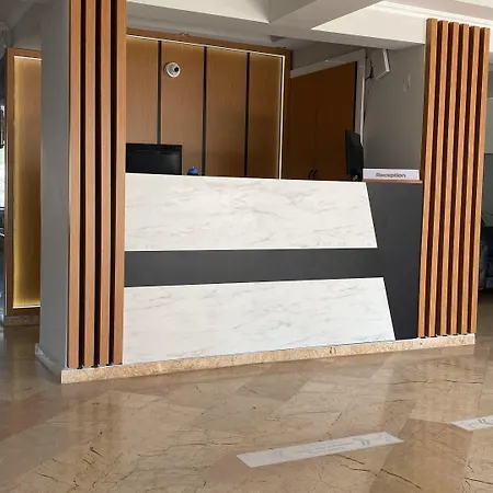 Hotel Marla 4*
